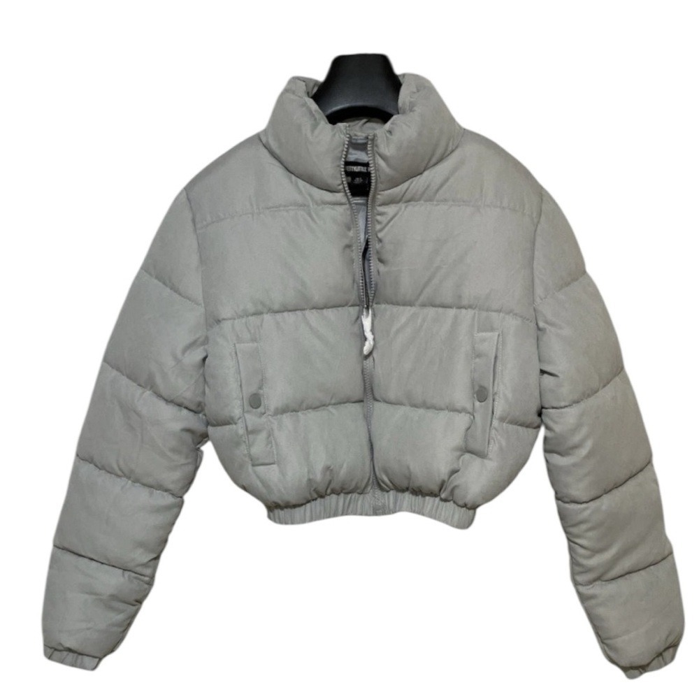 PrettyLittleThing Peachskin Cropped Bubble Puffer Size 4 NWT Grey